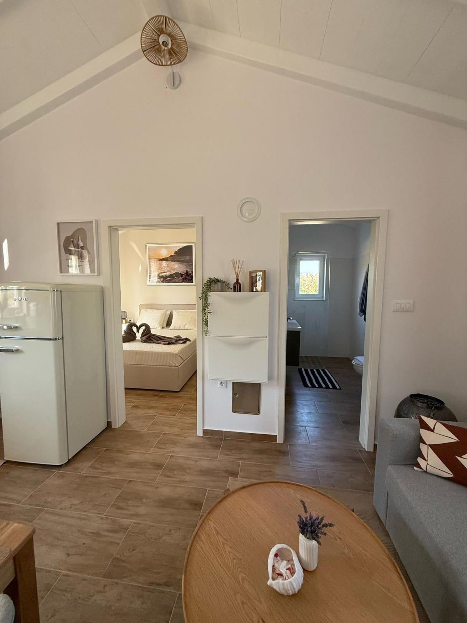 Guest House Lena, Nerezine, Mali Losinj Eksteriør billede