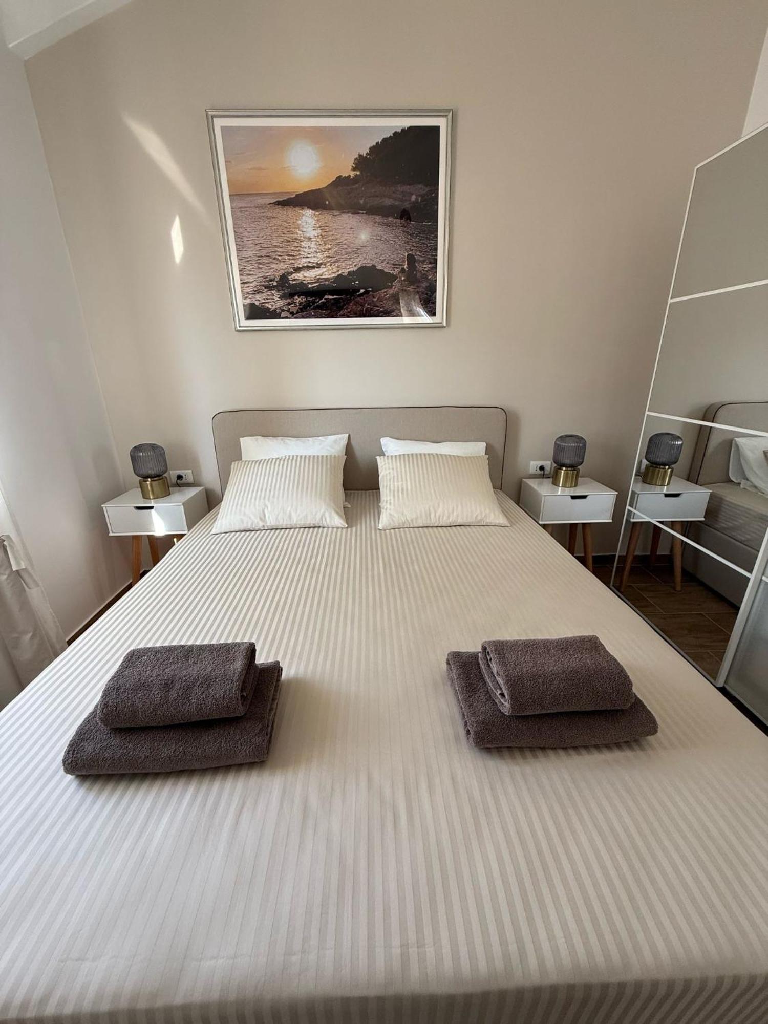 Guest House Lena, Nerezine, Mali Losinj Eksteriør billede